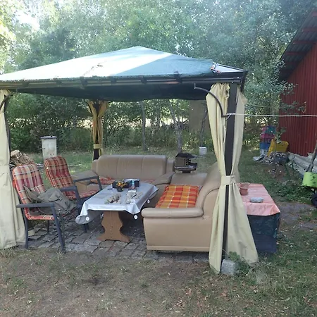 Gemuetliche In Hirschreicher Umgebung Апартаменты Jasnitz