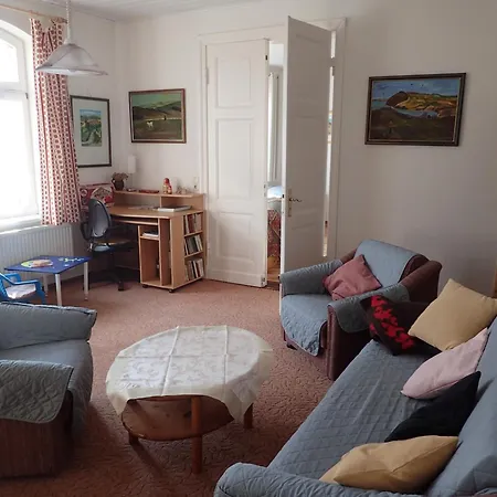 Gemuetliche In Hirschreicher Umgebung * Jasnitz